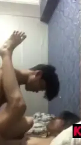 Kinantot ang maharot kong classmate