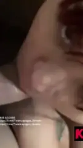 Subrang nasarapan tong si molly sa kain tite