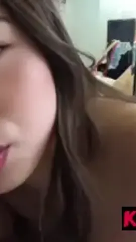 Sarap na sarap sa pag chupachups