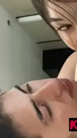 Patikim naman ako nyang candy mo